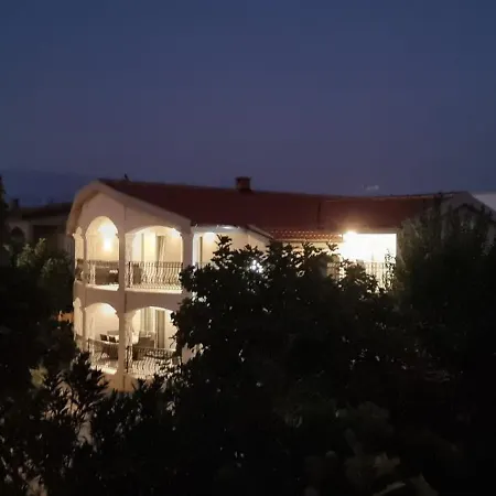Apartament Marija Vir